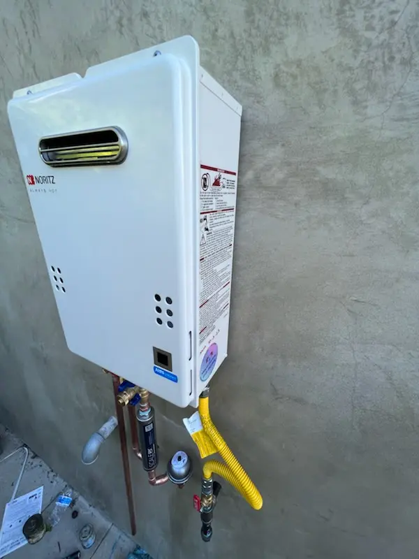 Tankless water heater installation for Binnie Hills homes